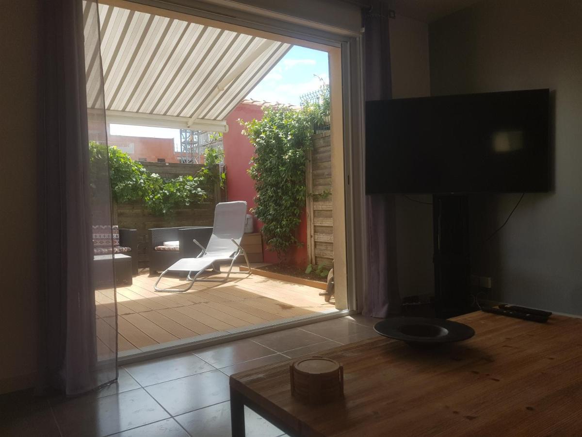Joli Appartement 50 M2 Classe 3 Etoiles Avec Terrasse Et Jardin Ла-Рошель Екстер'єр фото